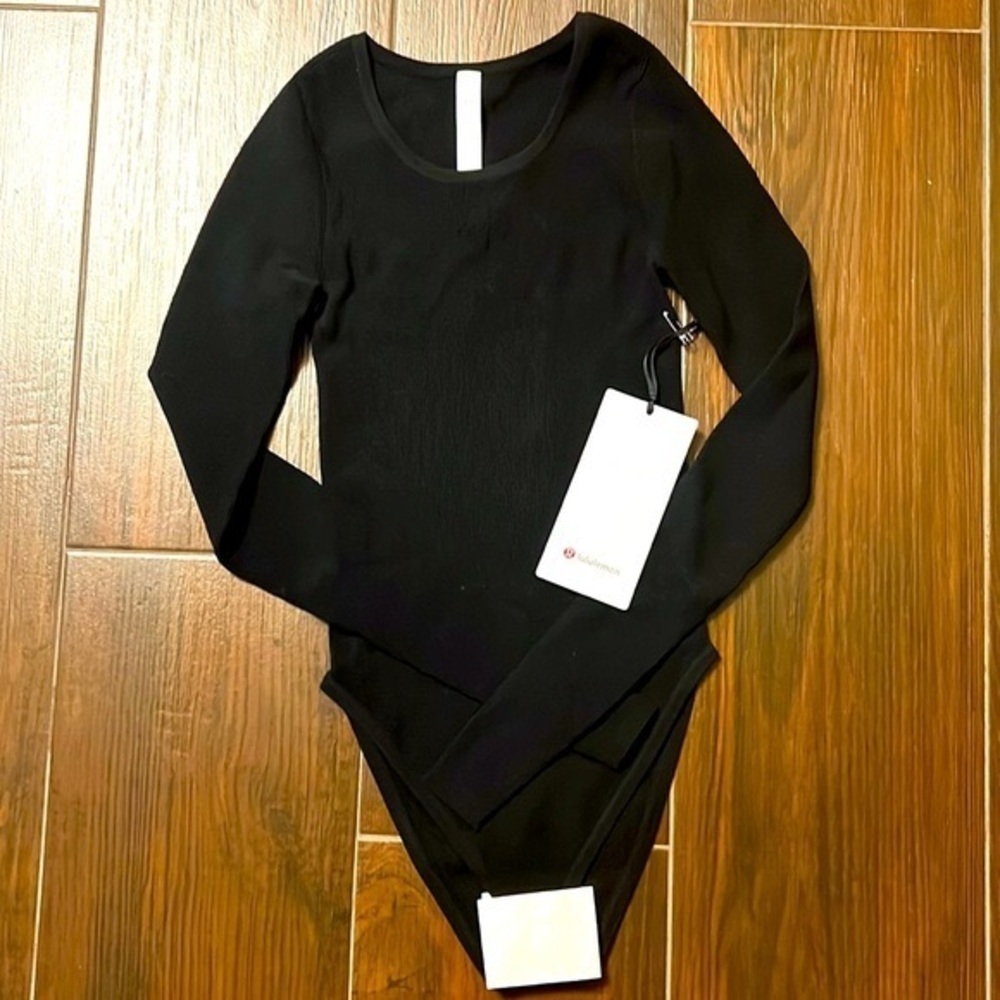 Lululemon Tight Fit Long Sleeve Knit Bodysuit, black, size XXS NWT - Picture 2 of 5